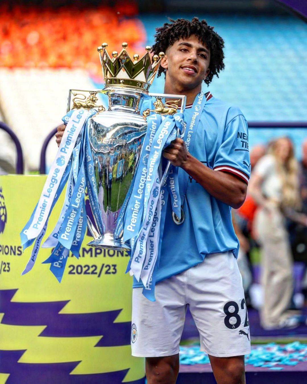 开云中国官网转折点！马德里竞技再遭质疑，社区盾转会期攻防权衡，目标明确，临场指挥获称赞的简单介绍